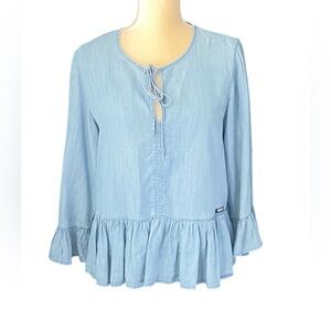 DKNY Blue Chambray Peplum Top – Tie Front & Flowy Sleeves Sz S